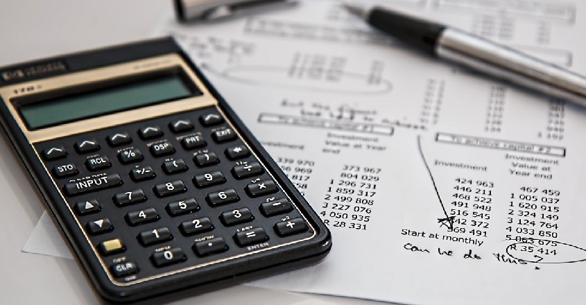 Povinná pojištění: kalkulačka a účetní dokumenty.